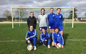 U13 F - 16-03-2019
En H de G à D: Noann MORICE, Pauline GUERIEL, Flavie JEANNE, Anaïs HERROU
En B de G à D: Târâ GUIGNON, Romane ANGIBERT, Amélie BOUE