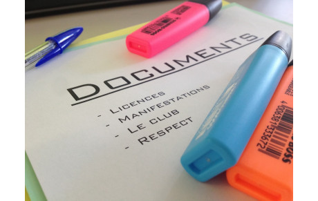 Attention : bien indiquer le nom de votre enfant sur les documents !