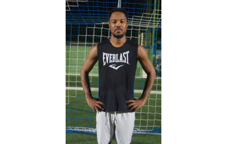 UN JOUR, UNE RECRUE - BORIS MENANGA MENANGA