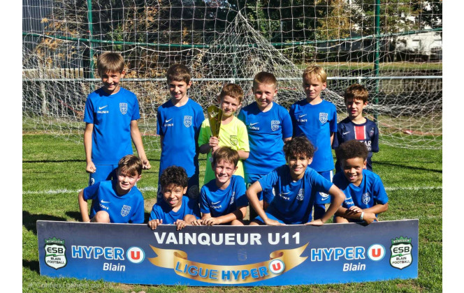 Nos 𝐔𝟏𝟎-𝐔𝟏𝟏 Vainqueur du tournoi LIGUE HYPER U de l' ES Blain 05/09